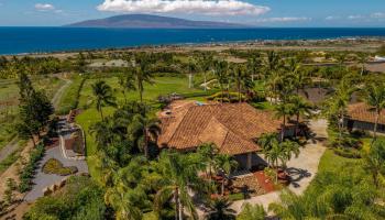 67  Wili Okai Way Puunoa, Lahaina home - photo 4 of 47