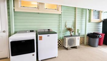 677  Linekona Pl , Wailuku home - photo 5 of 27