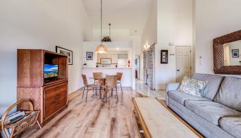 Kihei Bay Vista condo # D208, Kihei, Hawaii - photo 5 of 38