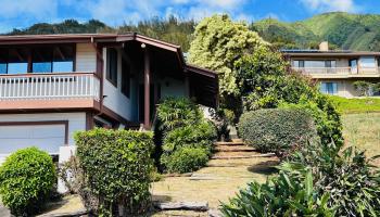 680  Noweo Pl Wailuku Heights, Wailuku home - photo 2 of 49