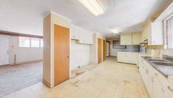 681  Molokai Akau St , Kahului home - photo 6 of 30