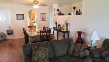 684  Hilinai St Waiehu Terrace, Wailuku home - photo 6 of 10