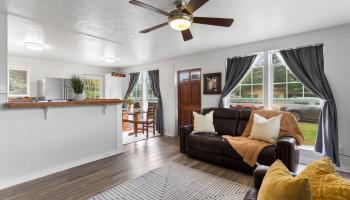 686  Onipaa Pl , Makawao/Olinda/Haliimaile home - photo 6 of 36