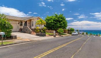 69 Hoauna St Waiehu, Wailuku home - photo 1 of 30 69 Hoauna St Waiehu, Wailuku home - photo 1 of 30