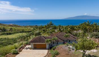 70  Wailau Pl Launiupoko, Lahaina home - photo 6 of 43