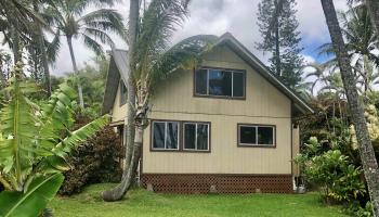 700  Honopou Rd Twin Falls, Haiku home - photo 3 of 44