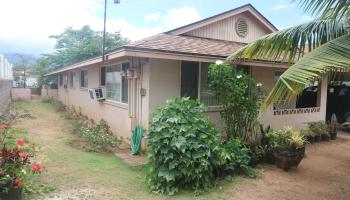 700  Kaimana St Kahului, Kahului home - photo 2 of 12