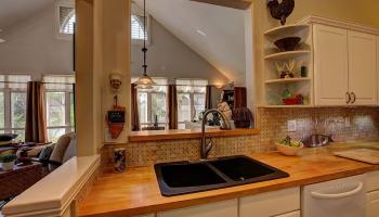 Gardens Upcountry condo # 2, Makawao, Hawaii - photo 6 of 18