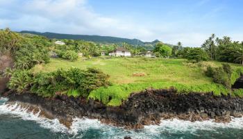 7127  Hana Hwy Pu'uiki,  home - photo 1 of 50