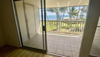 Wavecrest condo # C304, Kaunakakai, Hawaii - photo 5 of 37
