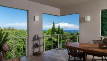 715  Honokala Rd Huelo/twin Falls,  home - photo 1 of 50