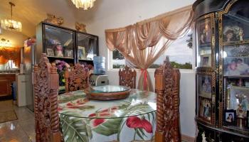 726  Honowai St W. Papa Ave., Kahului home - photo 4 of 10