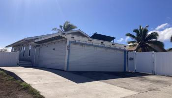 743  Paloma St Waiehu Terrace, Wailuku home - photo 3 of 16