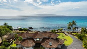 7595  Makena Rd , Wailea/Makena home - photo 6 of 39