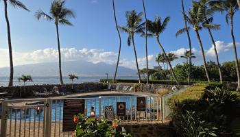 Menehune Shores condo # 310, Kihei, Hawaii - photo 6 of 15