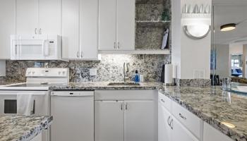 Menehune Shores condo # 326, Kihei, Hawaii - photo 5 of 40