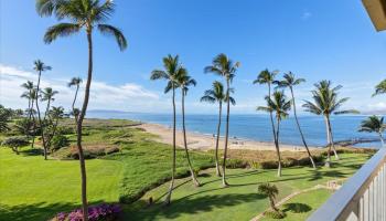 Menehune Shores condo # 422, Kihei, Hawaii - photo 1 of 35