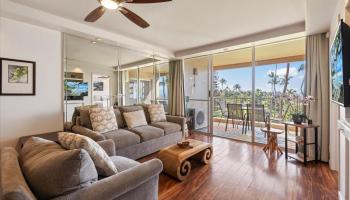 Menehune Shores condo # 422, Kihei, Hawaii - photo 2 of 35