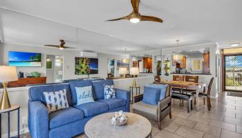 Menehune Shores condo # 427, Kihei, Hawaii - photo 5 of 47