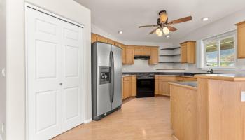 77  Kealohilani St Maui Lani, Kahului home - photo 4 of 33