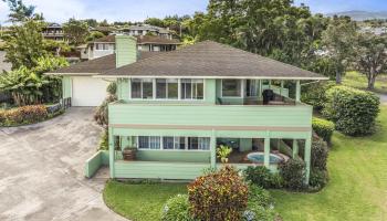 8  Paliuli Pl Kulamanu,  home - photo 1 of 44