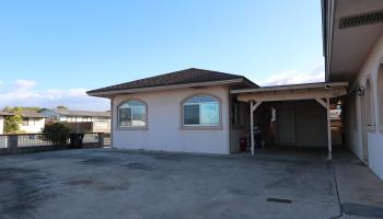 80  Nano St Kaahumanu Shopping Center, Kahului home - photo 4 of 35