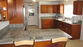 800  Hoomau St Waiehu Terrace, Wailuku home - photo 5 of 30