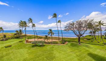 Koa Lagoon condo # 406, Kihei, Hawaii - photo 1 of 35