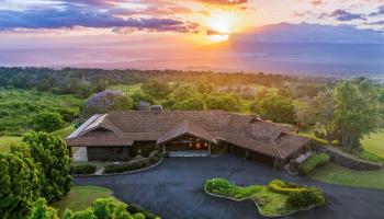 8040  Kula Hwy Keokea,  home - photo 1 of 42