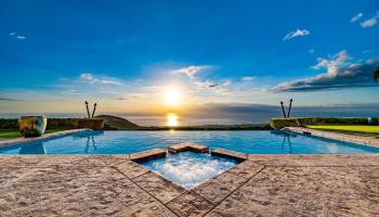 81  Iliahi Way Launiupoko, Lahaina home - photo 2 of 50