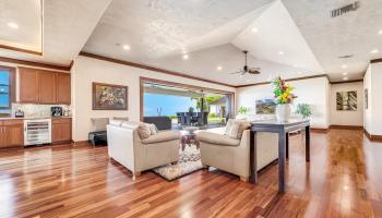 81  Iliahi Way Launiupoko, Lahaina home - photo 6 of 50
