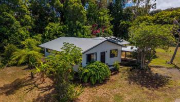 81  Kapuai Rd , Haiku home - photo 3 of 50