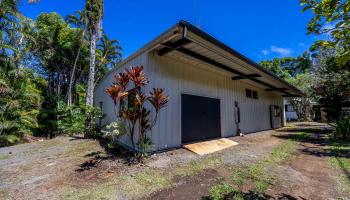 81  Kapuai Rd , Haiku home - photo 6 of 50