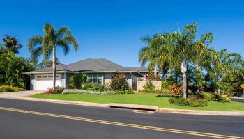 82  Laukahi St South Maui, Kihei home - photo 2 of 30