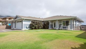 84  Koani Loop , Wailuku home - photo 2 of 25