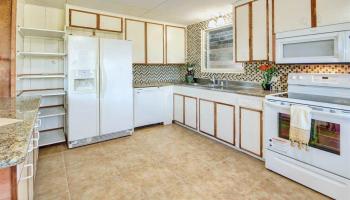 847  Makalii St , Kahului home - photo 2 of 30