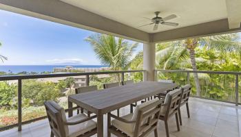 Hoolei condo # 87-1, Kihei, Hawaii - photo 2 of 30