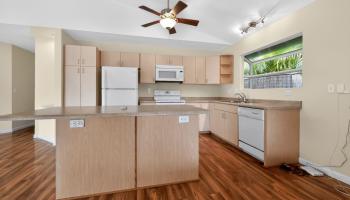 886  Mahealani St , Kihei home - photo 2 of 50