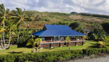 8900 Kamehameha V Hwy Pukoo, Molokai home - photo 2 of 30 8900 Kamehameha V Hwy Pukoo, Molokai home - photo 2 of 30