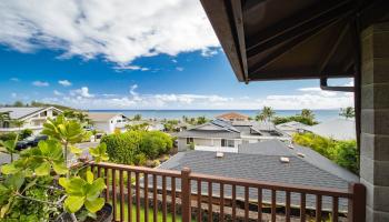 90  Hoauna St Ocean View Estates, Wailuku home - photo 2 of 36