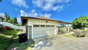 92  Kinohi Loa St , Wailuku home - photo 2 of 20