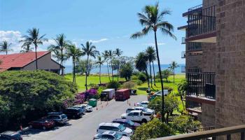 Kauhale Makai condo # 425, Kihei, Hawaii - photo 6 of 28