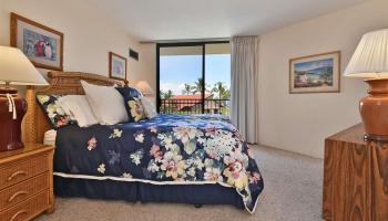 Kauhale Makai condo # 525, Kihei, Hawaii - photo 2 of 30