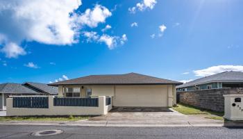 939  Hoomau St Waiehu Terrace, Wailuku home - photo 2 of 34