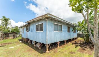 953  Akaaka St , Makawao/Olinda/Haliimaile home - photo 4 of 50