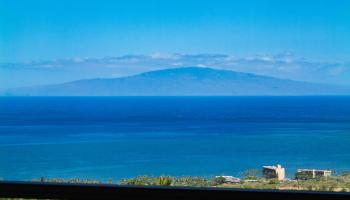 978  Kupulau Dr South Maui, Maui Meadows home - photo 2 of 49