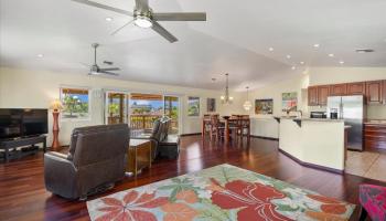 99  Honuea Pl Honu Alahele, Kihei home - photo 2 of 50