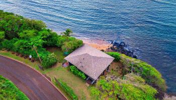 9916  Kamehameha V Hwy , Molokai home - photo 4 of 19