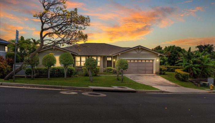 107  Kinohi Loa St Kehalani, Wailuku home - photo 1 of 50