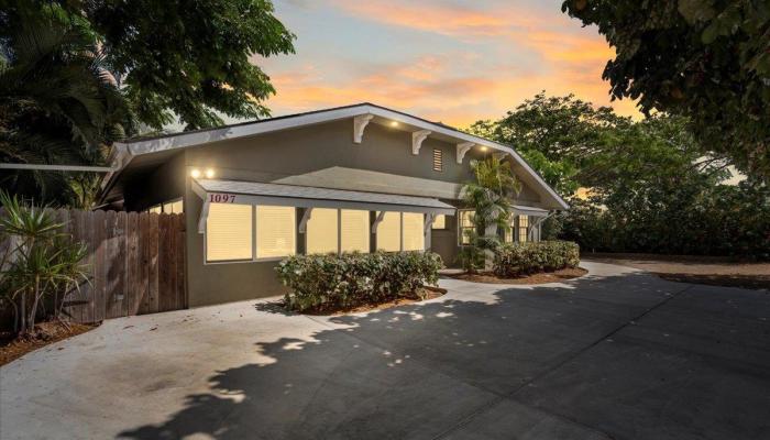 1097  Ewa Pl South Kihei, Kihei home - photo 1 of 41